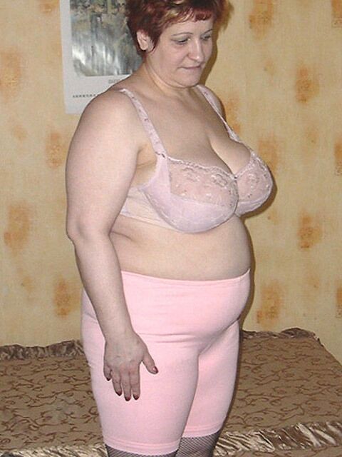 Mature Russian Amateur in pantalones 12 of 13 pics