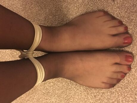 Sissy feet 11 of 12 pics