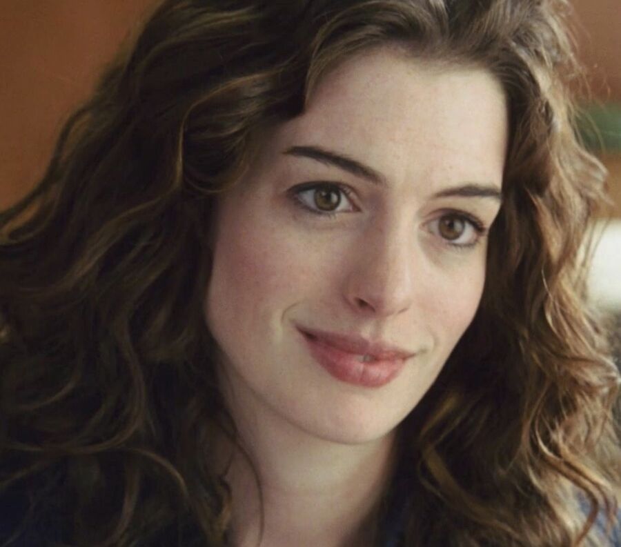 Anne Hathaway Pics for Fakes 3 of 145 pics