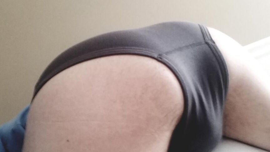 sissy ass non nude... for now :) 9 of 16 pics