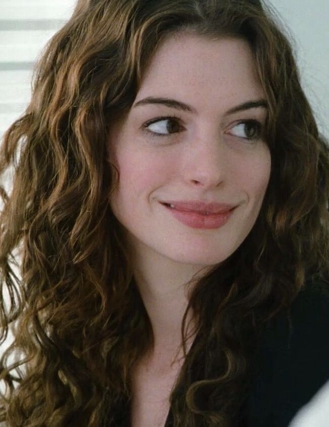 Anne Hathaway Pics for Fakes 9 of 145 pics