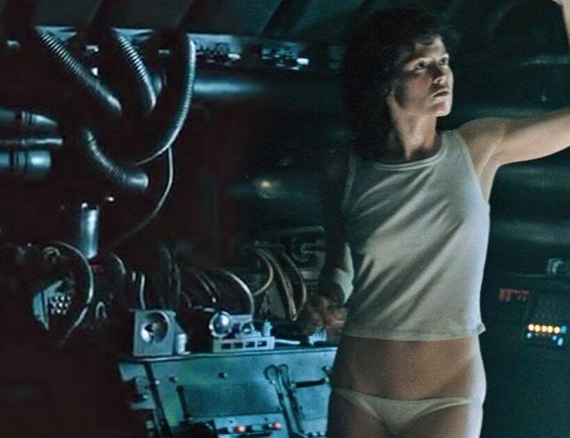 Ellen Ripley 8 of 104 pics