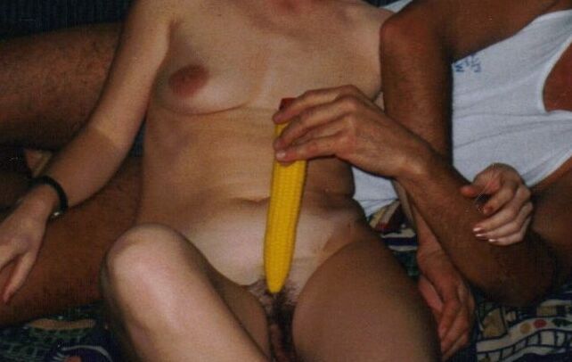 Vibrators, dildos and other toys 8 of 21 pics