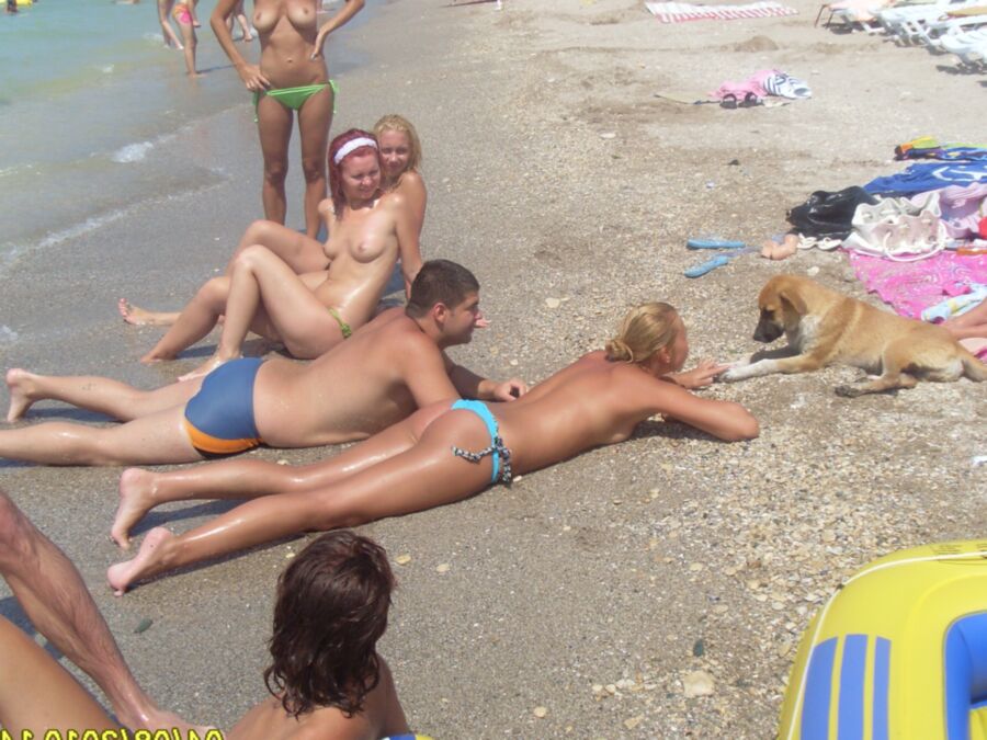 Amateur - Romanian Beach Nudists 9 of 109 pics