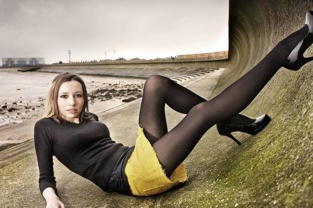 Young Cunts in Tights 5 of 34 pics