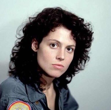 Ellen Ripley 12 of 104 pics