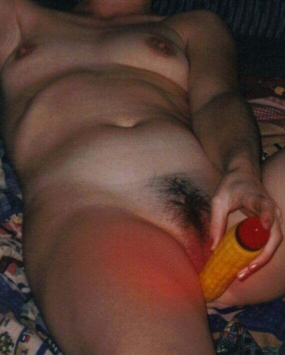 Vibrators, dildos and other toys 3 of 21 pics