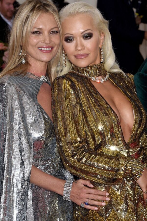 Rita Ora & Kate Moss 7 of 7 pics