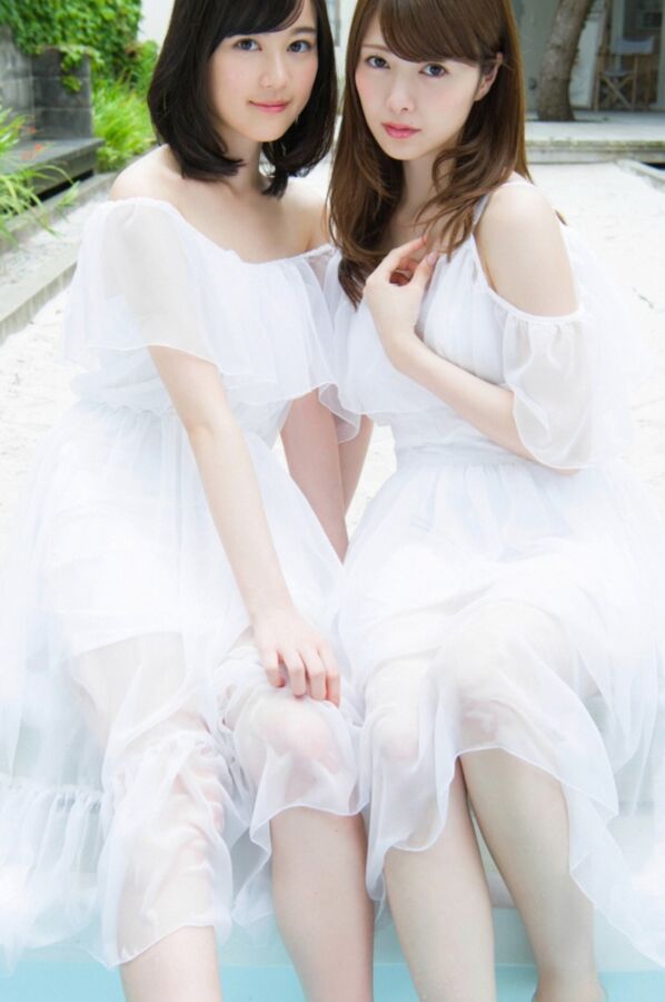 Japanese Beauties - Mai S & Erika I - Holidays 10 of 34 pics