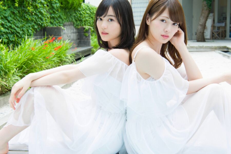 Japanese Beauties - Mai S & Erika I - Holidays 7 of 34 pics