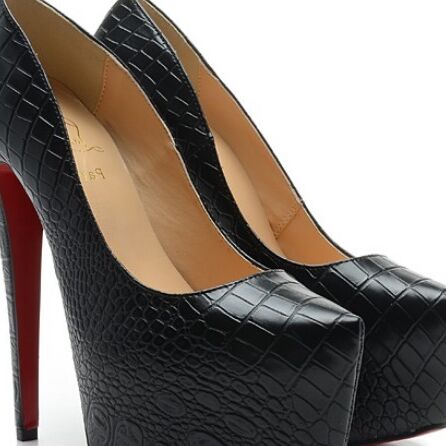 RED SOLE tales - Christian Louboutin  18 of 20 pics