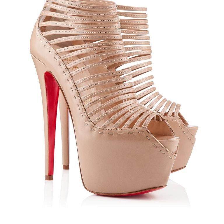 RED SOLE tales - Christian Louboutin  14 of 20 pics