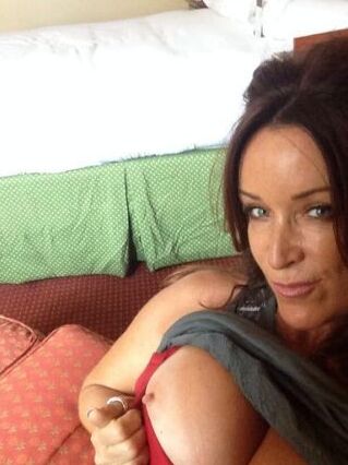 Rachel curvy MILF selfies 13 of 60 pics