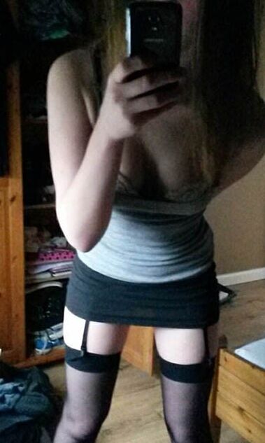 sexy british emo teen from london 5 of 15 pics