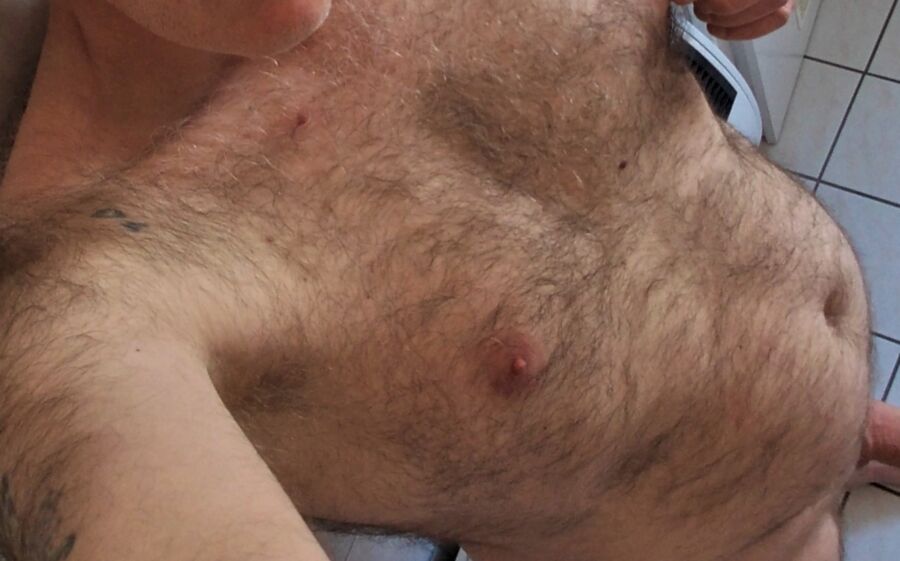 Extremely hairy daddy / Extrem behaarter Daddy 8 of 8 pics