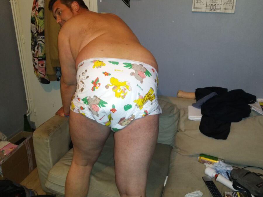 Me in diaper 24 of 28 pics