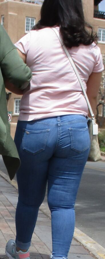 Big Asses and VPL 24 of 24 pics