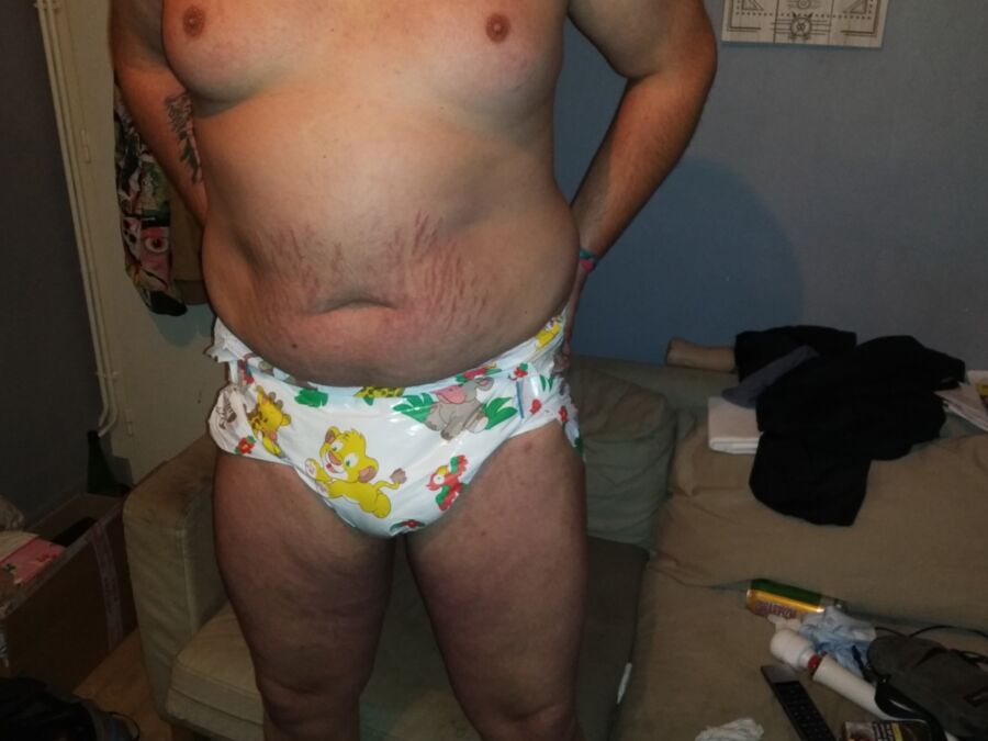 Me in diaper 23 of 28 pics