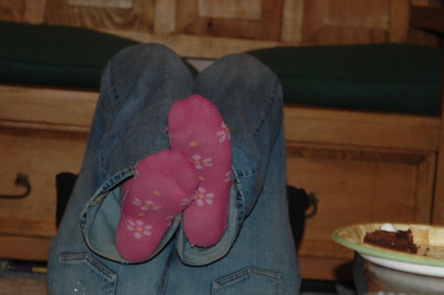 more girls feet and socks 6 of 117 pics