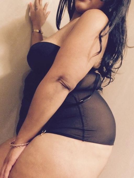 BARBIIEE Latina BBW Baltimore, Huge Ass and Thighs RICH FOOD! 16 of 21 pics