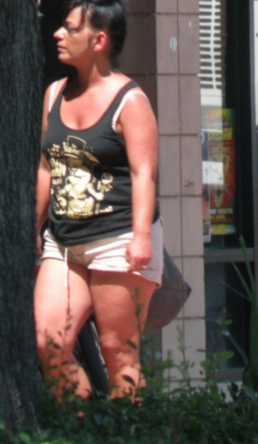 Thick chubby hooker with chunky thighs, and kinda cute.   8 of 22 pics