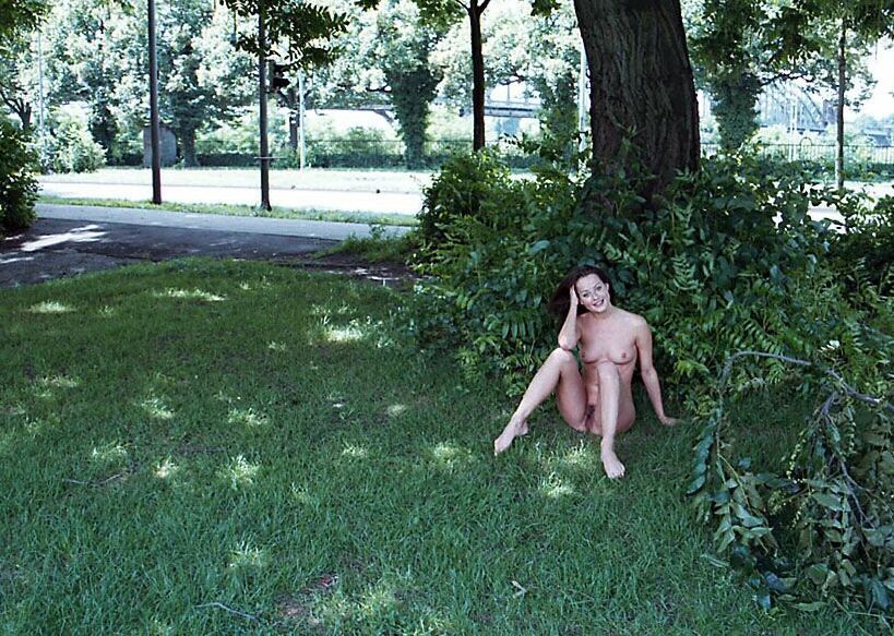 Helena Hemanova - Nude Garden 16 of 67 pics