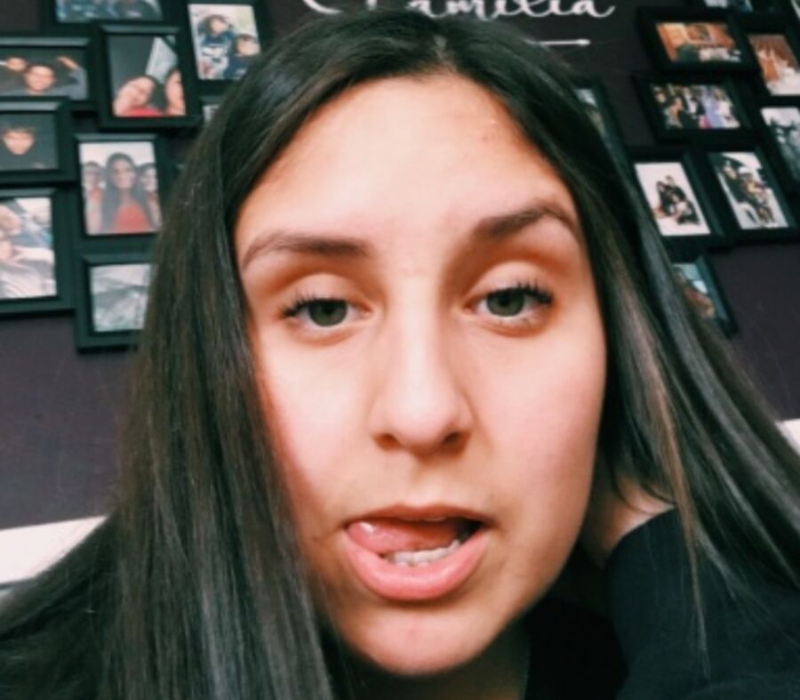 TEEN MONNI WITH BRACES 5 of 18 pics