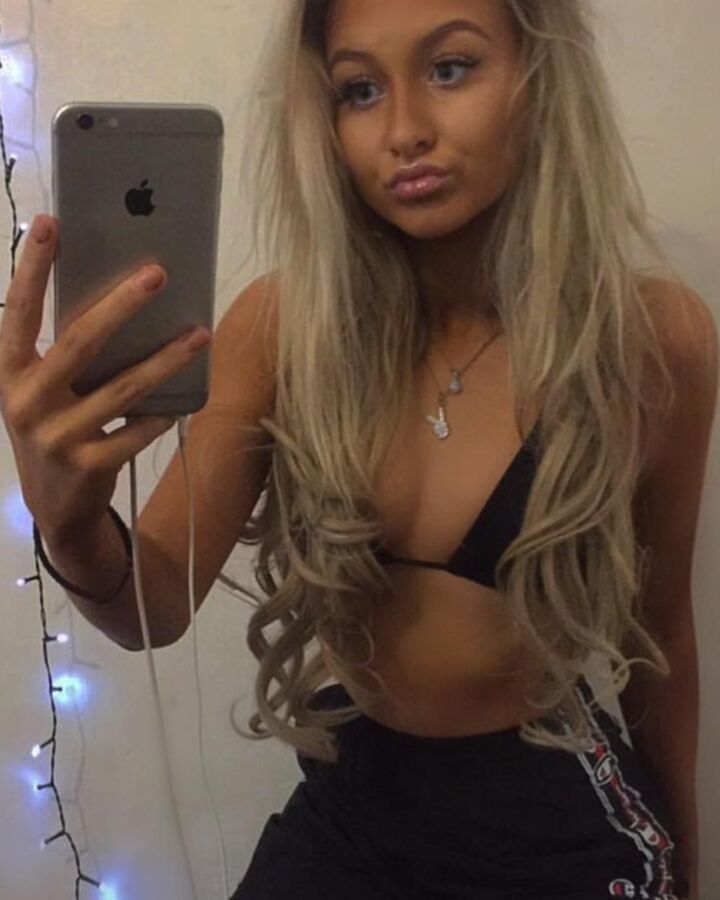 Hot Teen Chav Slut Liv For Comments! 16 of 35 pics