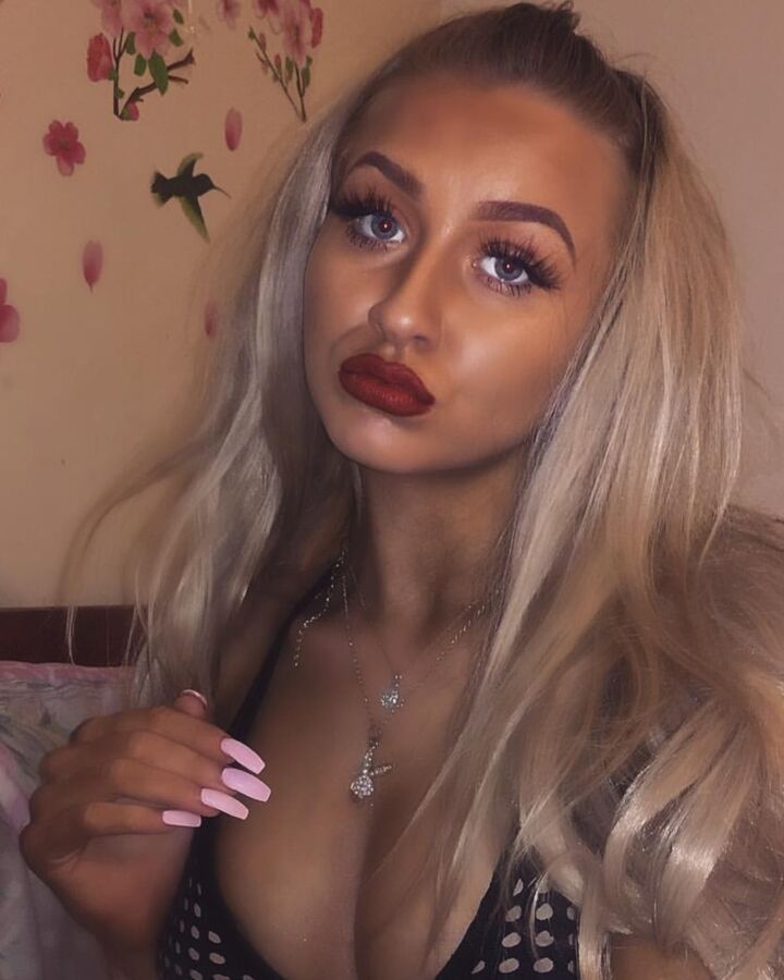 Hot Teen Chav Slut Liv For Comments! 14 of 35 pics