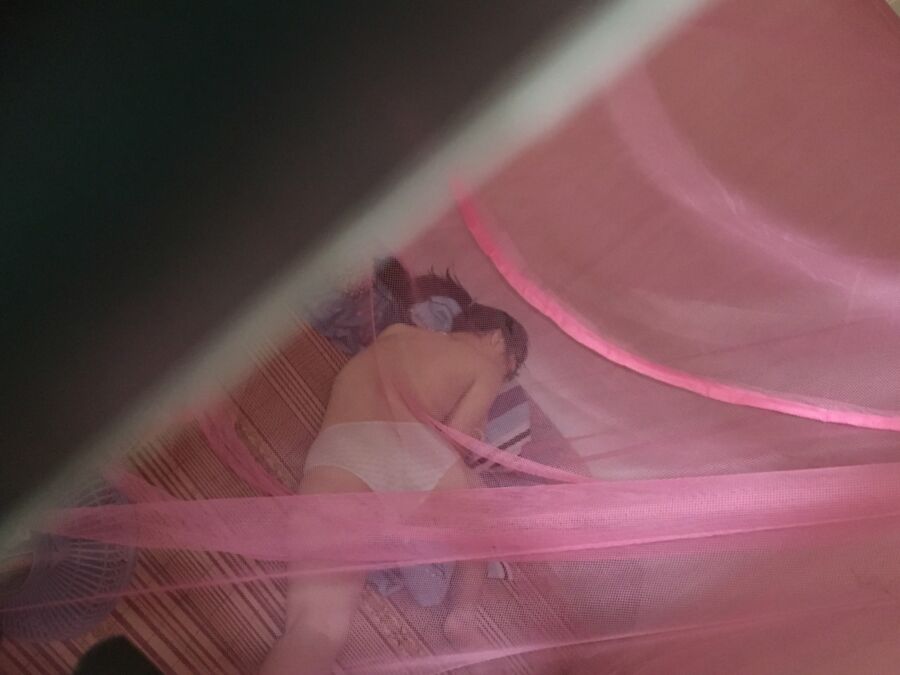 Asian college voyeur 1 of 27 pics