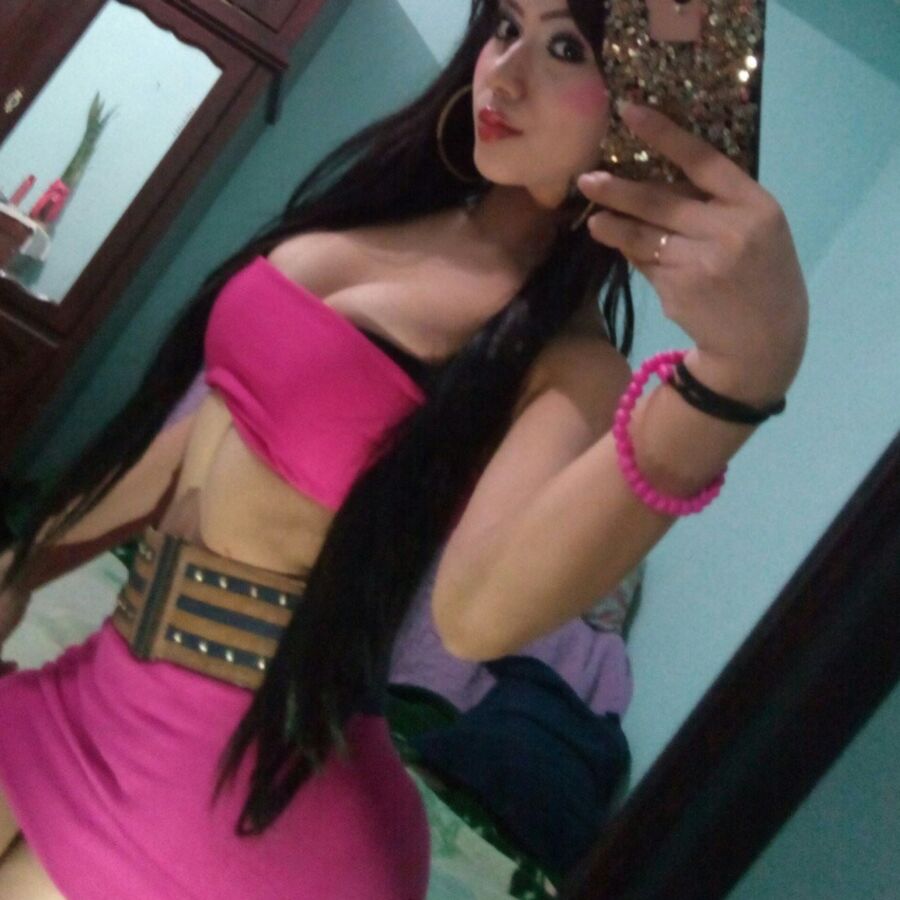 Yahaira Torres - Selfies 24 of 59 pics