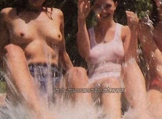 Drew Barrymore Sexy Nudes Skinny Dipping in Pool Pics 3 of 44 pics