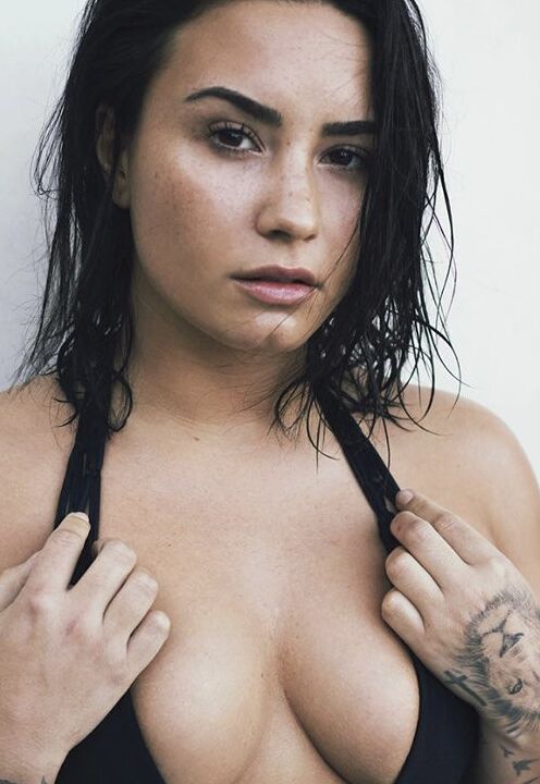 Demi 19 of 50 pics