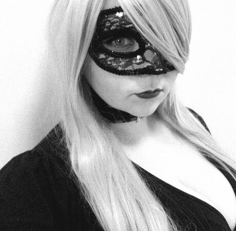 Masked Blindfold Cuties 7 of 34 pics