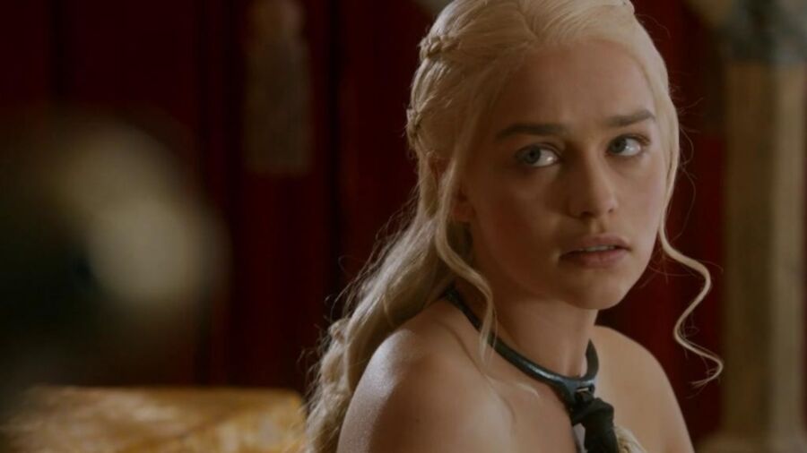 Daenerys Targaryen (Emilia Clarke) Game of Thrones 2 of 298 pics