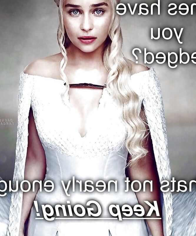 Daenerys Targaryen (Emilia Clarke) Game of Thrones 11 of 298 pics