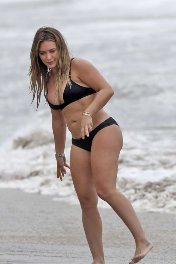 Hilary Duff - Busty Blonde Hollywood Celebrity in Sexy Bikinis 13 of 83 pics
