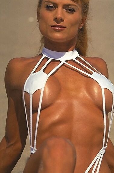 Gorgeous Ripped Bikini Blonde Sandy Jones! 22 of 63 pics