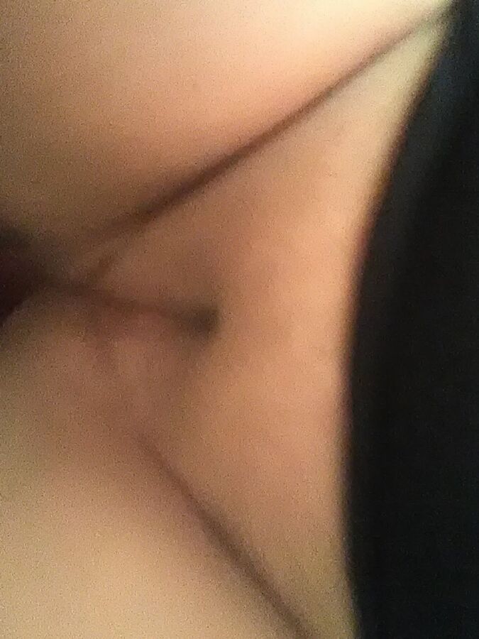 Pussy juicy 2 of 2 pics