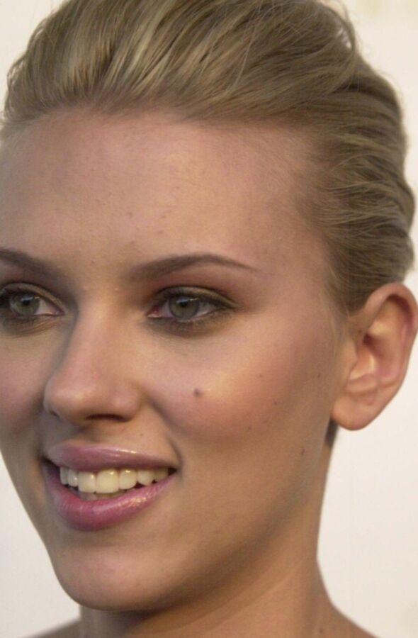 Scarlett Johansson 5 of 46 pics