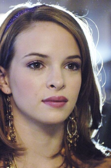 Danielle Panabaker 3 of 11 pics