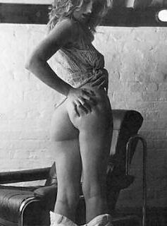Black and white spanking - Desiree 10 of 10 pics