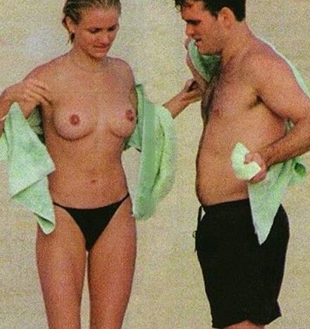 Cameron Diaz Sexy Nude Couple at Public Beach 10 of 47 pics