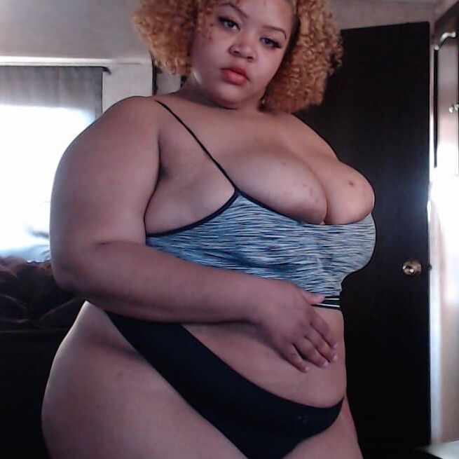 Chat With Black BBW 4 of 50 pics