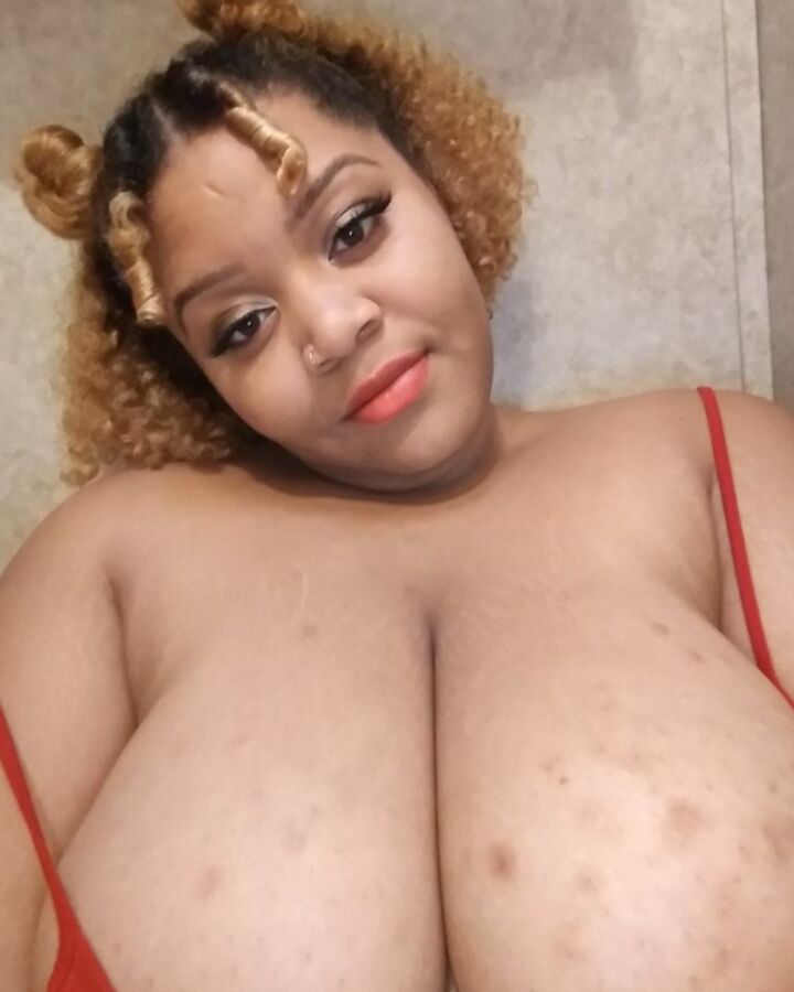 Chat With Black BBW 1 of 50 pics