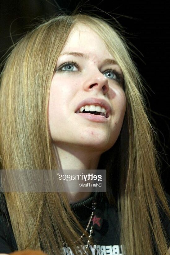 Avril Lavigne  23 of 171 pics