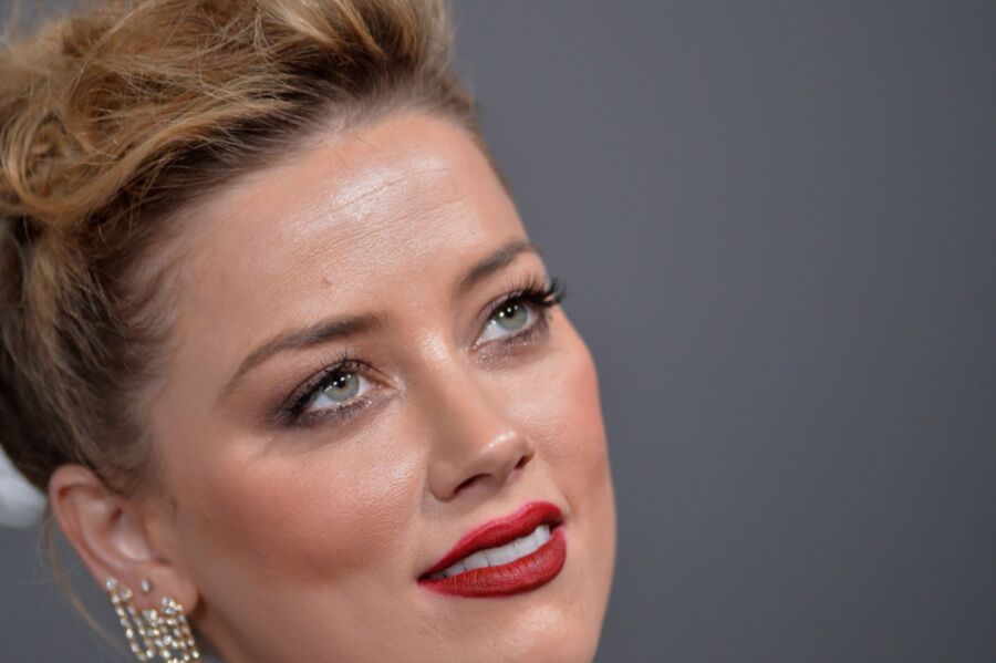 Amber Heard 22 of 108 pics