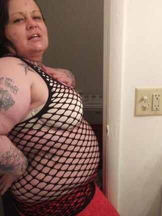 Indianapolis Indy Sluts BBW SSBBW Fat Chubby Belly COMFY CUTIE 23 of 45 pics