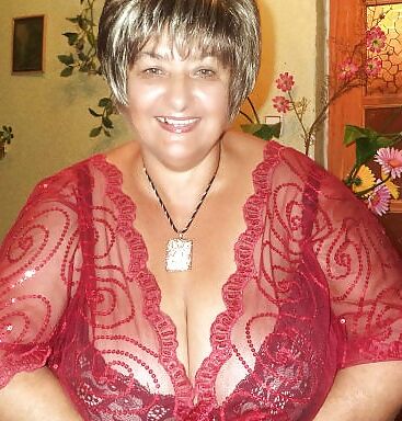 Bigtitted Russian BBW grandma Valentina R. 1 of 48 pics