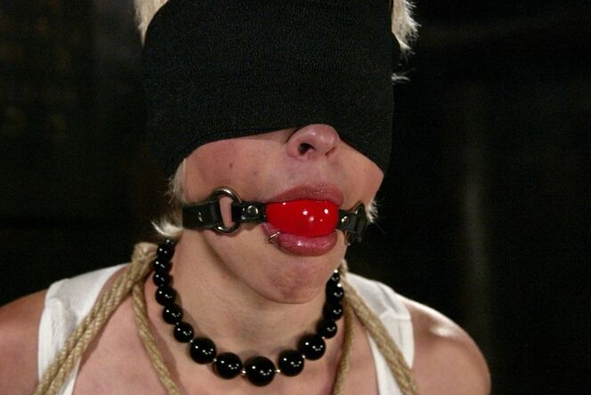 Gagged & blindfolded 6 of 206 pics